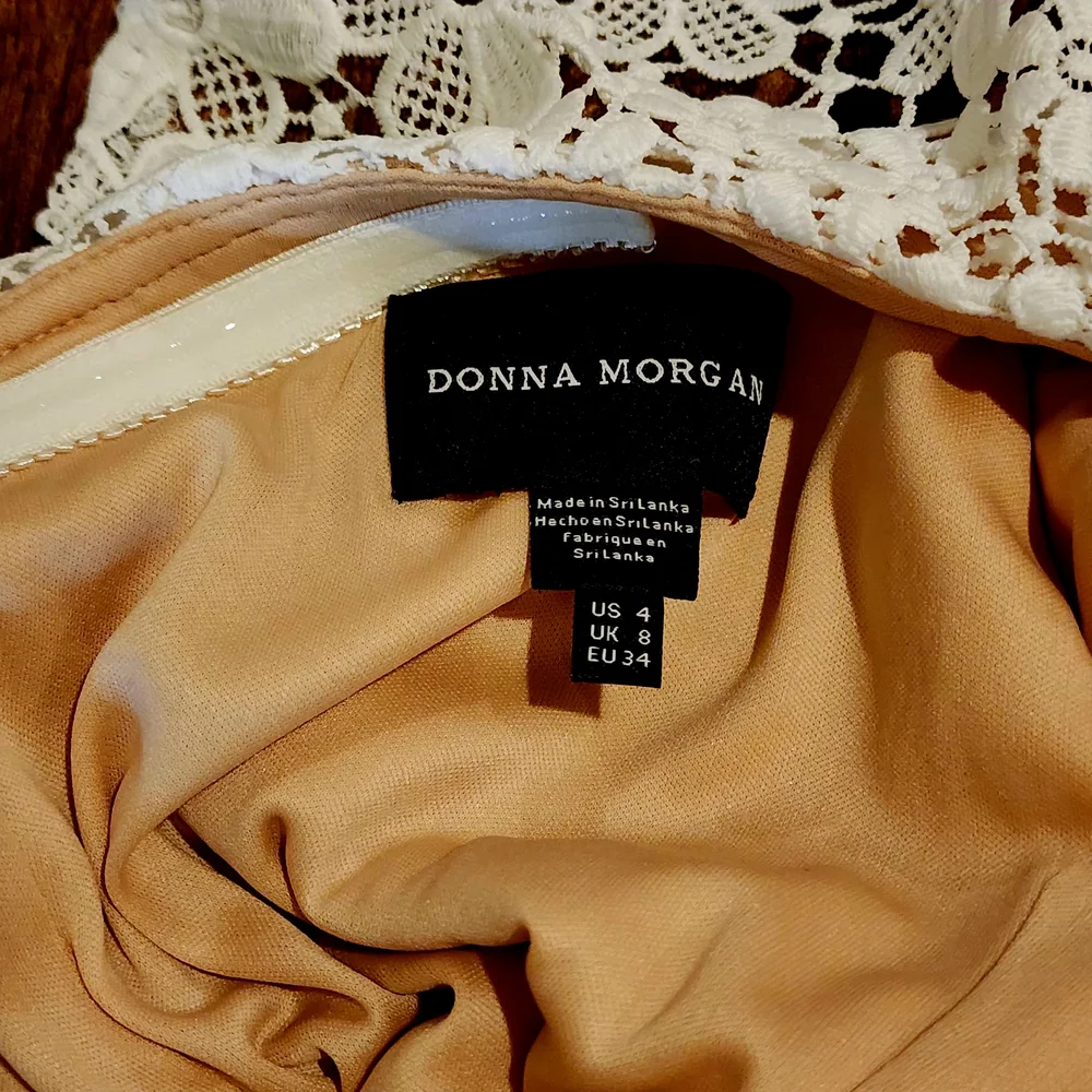 Donna Morgan Cream Lace One-Shoulder Dress - Picture 4 of 6